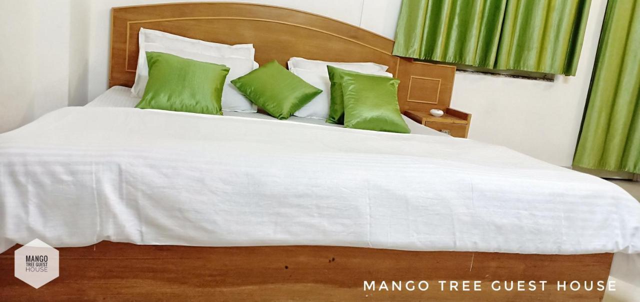 Mango Tree Guest House Rishīkesh Exteriör bild