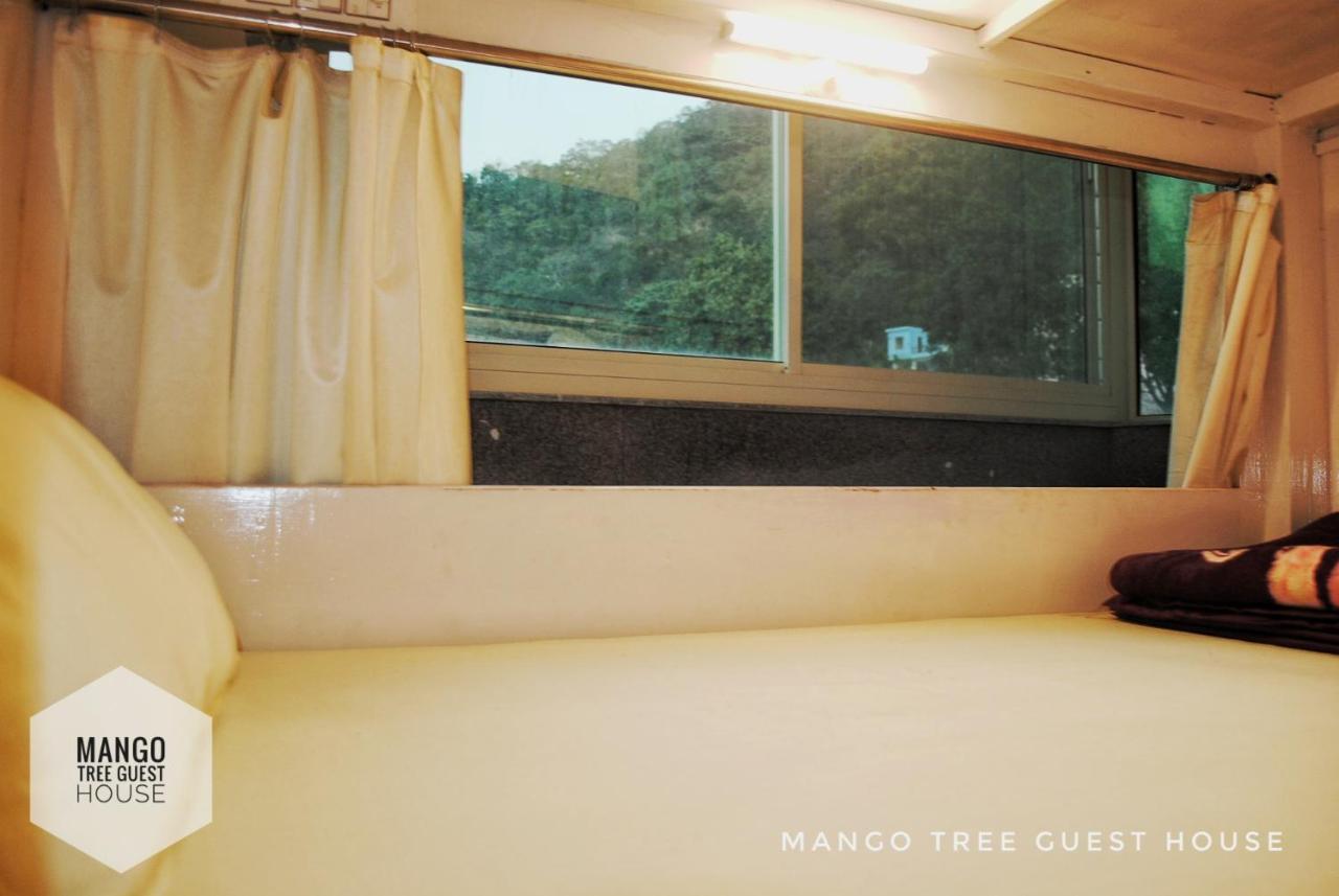 Mango Tree Guest House Rishīkesh Exteriör bild